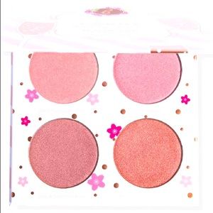 Beauty Bqkerie Cotton Candy Champagne Blush Palette